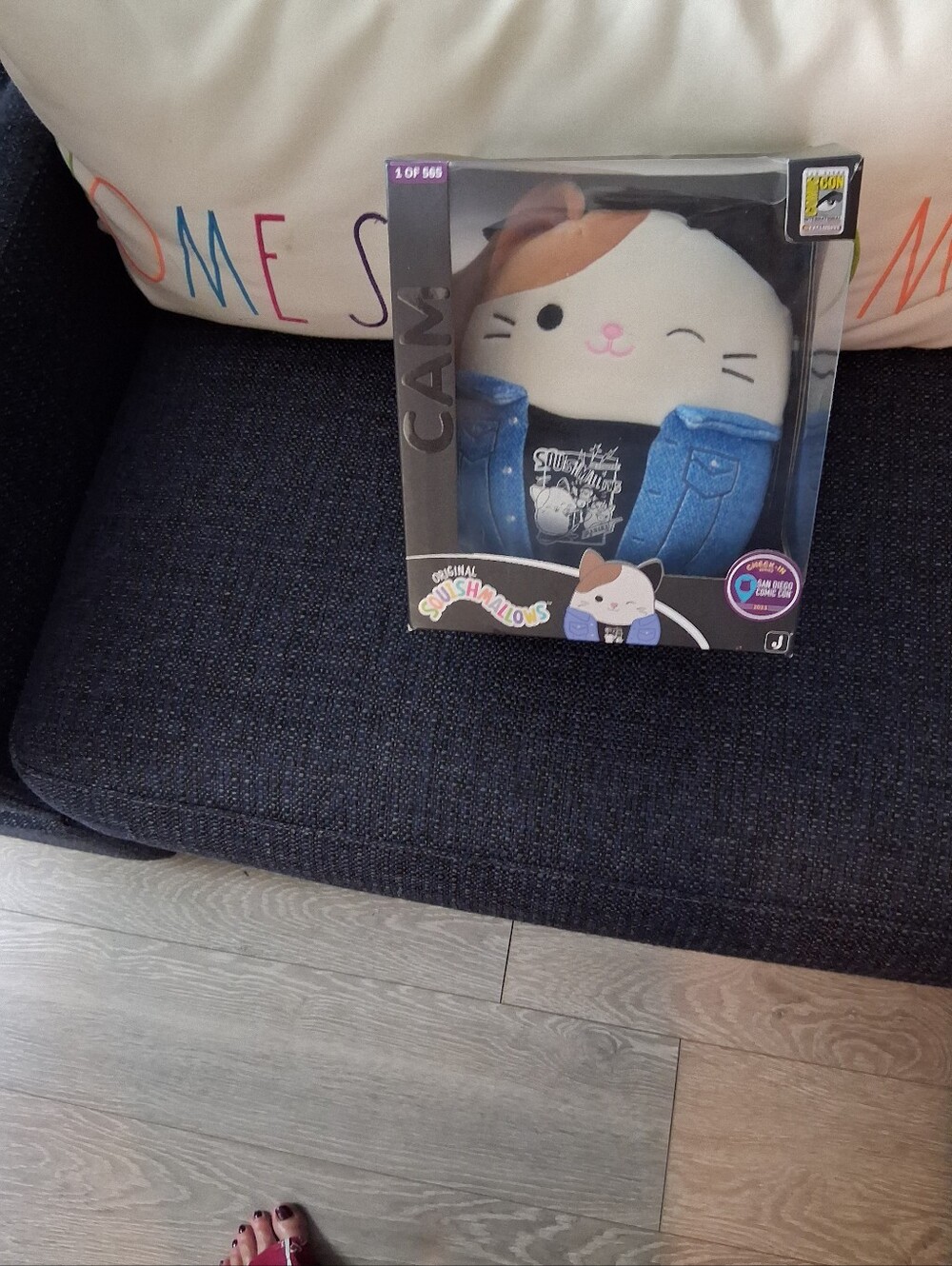 SDCC CAM THE CAT SQUISHMALLOW...NEW IN BOX